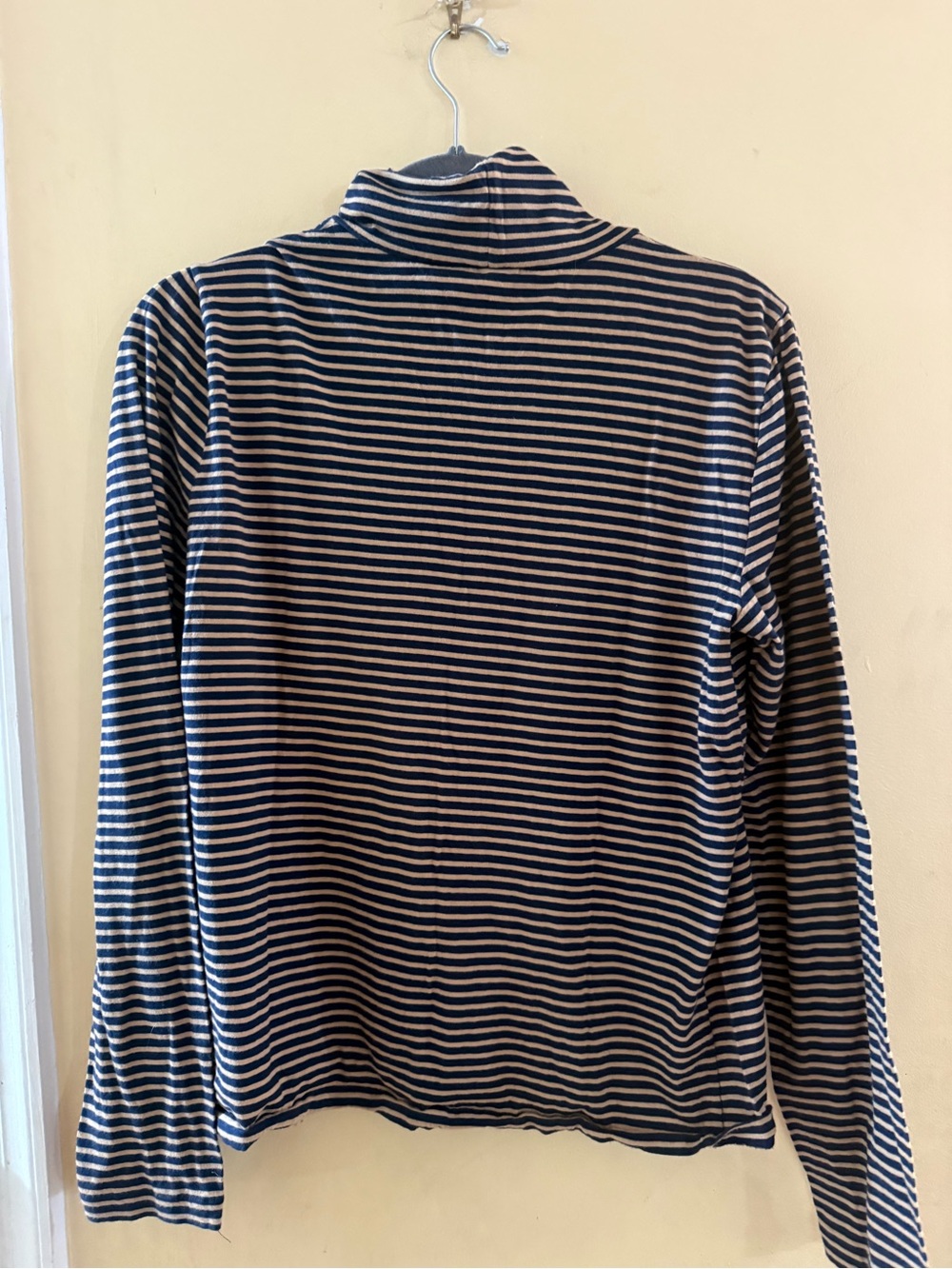 J Crew Black/Tan Striped Tissue Turtleneck Long Sleeve Top, Large - Picture 2 of 6